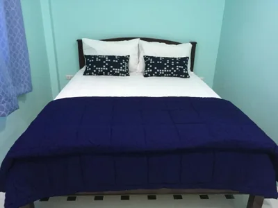 Habitación doble con baño privado — Phuket Best Travel